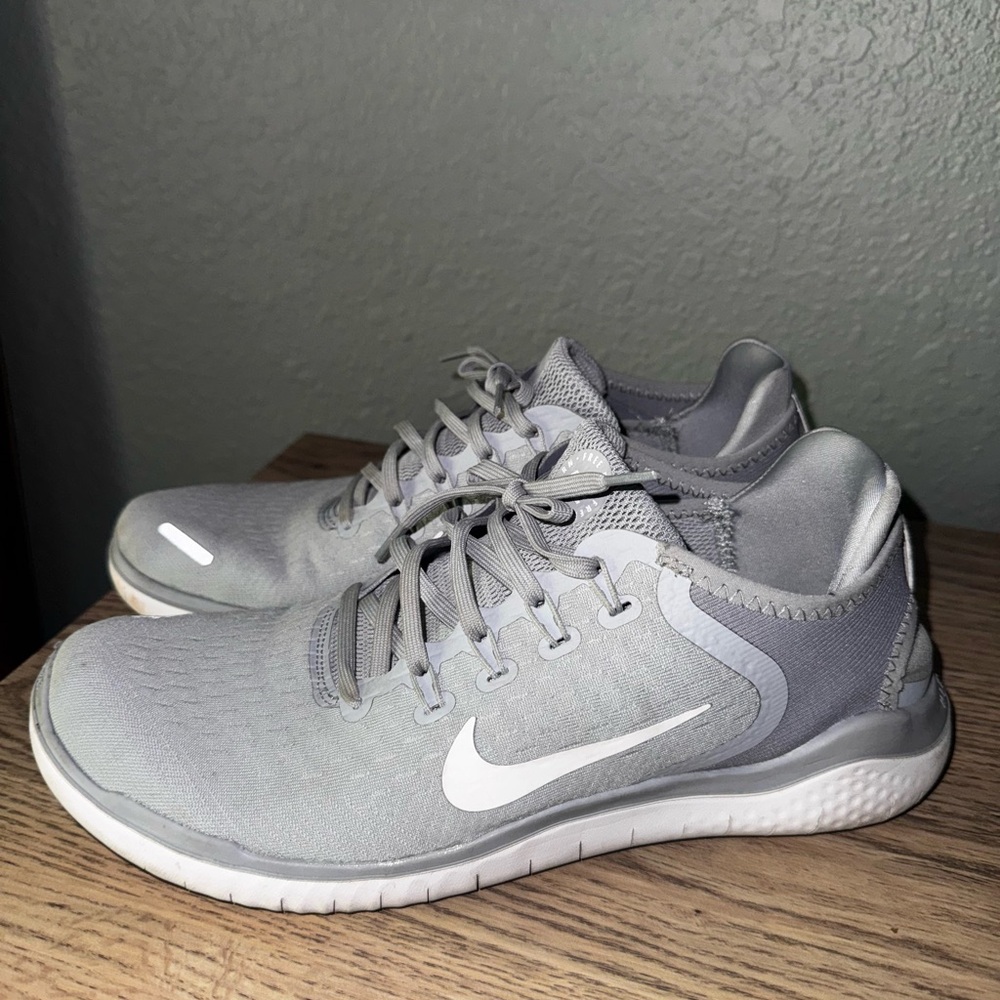 Nike free rn 2017